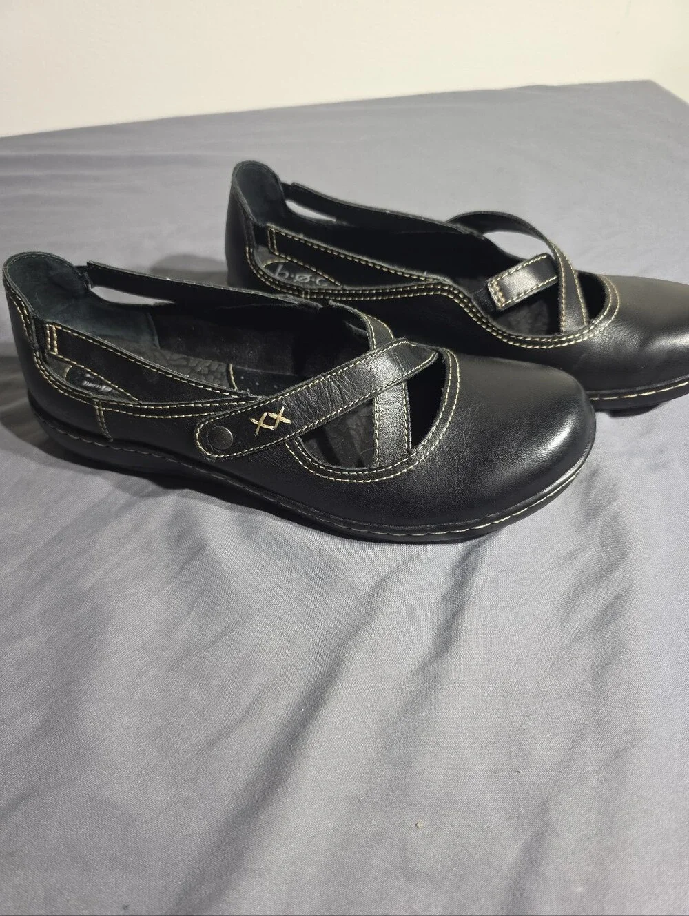 b.o.c. Black Women's Crisscross Mary Jane Flats Size 8.5
